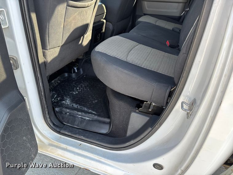 image for item DW7478 2012 RAM 1500 Ext. Cab pickup truck