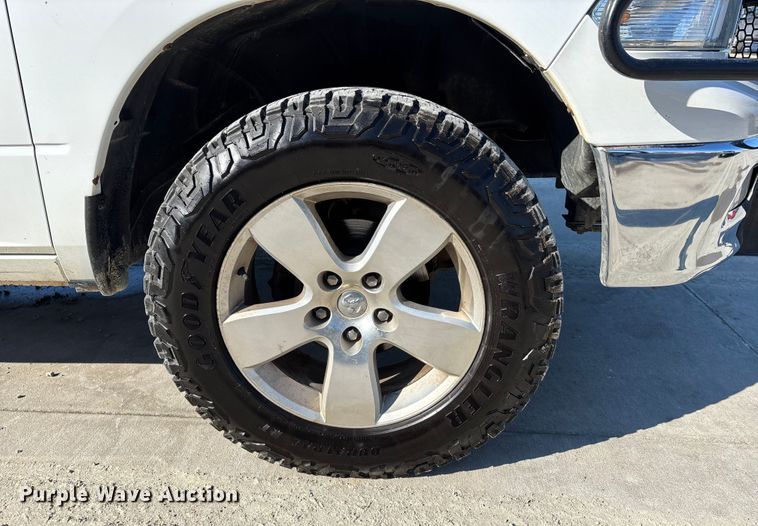 image for item DW7478 2012 RAM 1500 Ext. Cab pickup truck