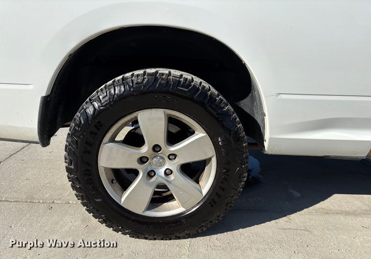 image for item DW7478 2012 RAM 1500 Ext. Cab pickup truck