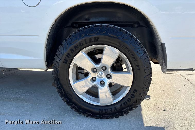 image for item DW7478 2012 RAM 1500 Ext. Cab pickup truck