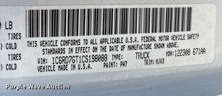 image for item DW7478 2012 RAM 1500 Ext. Cab pickup truck