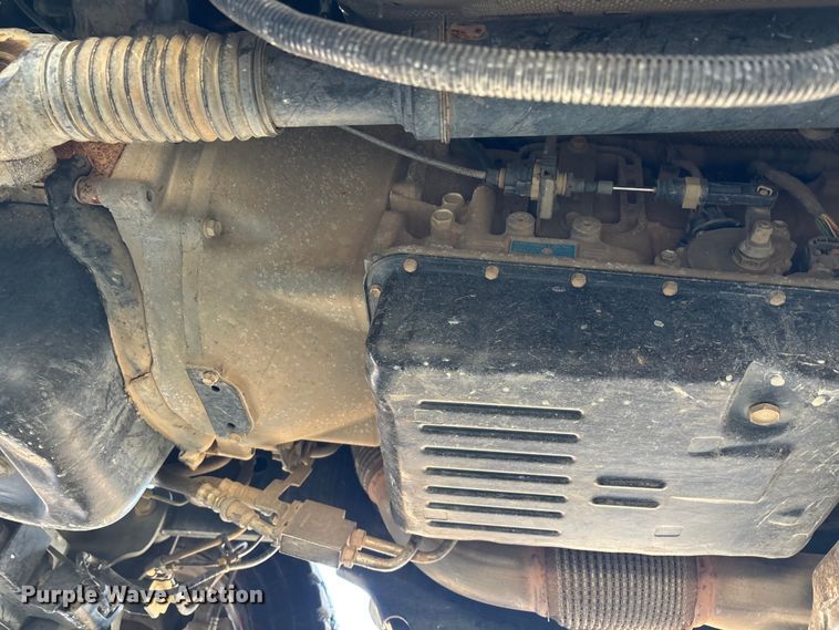 image for item DW7479 2022 RAM 5500HD bucket truck