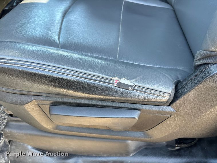 image for item DW7479 2022 RAM 5500HD bucket truck