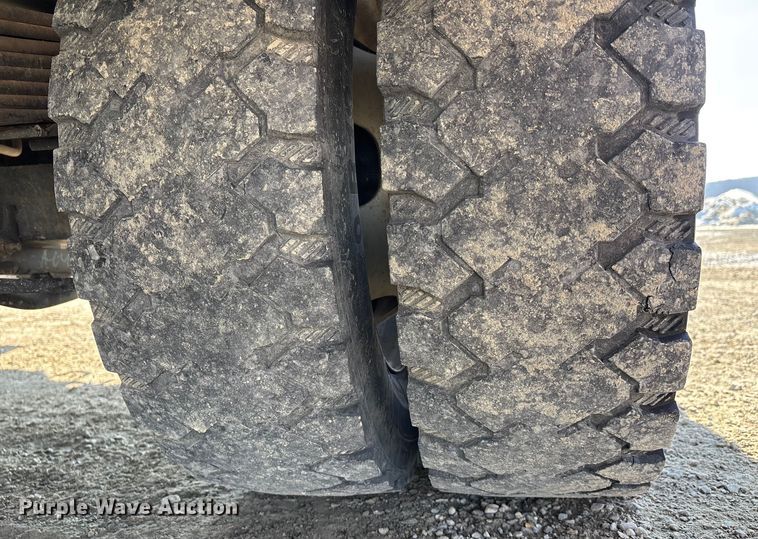 image for item DW7479 2022 RAM 5500HD bucket truck