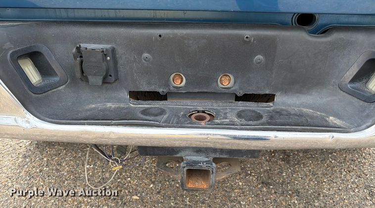 image for item DX5942 2004 Dodge Ram 2500 Ext. Cab pickup truck