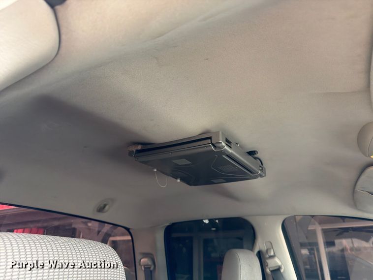 image for item DX5942 2004 Dodge Ram 2500 Ext. Cab pickup truck