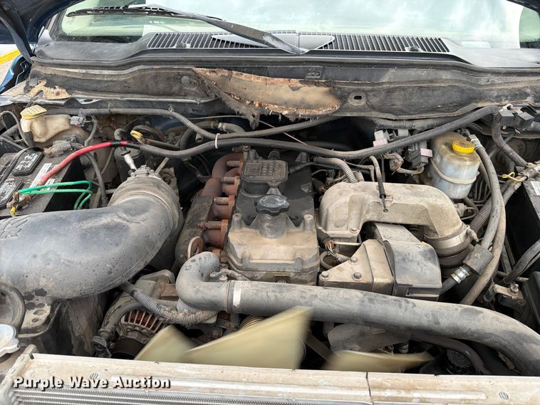 image for item DX5942 2004 Dodge Ram 2500 Ext. Cab pickup truck