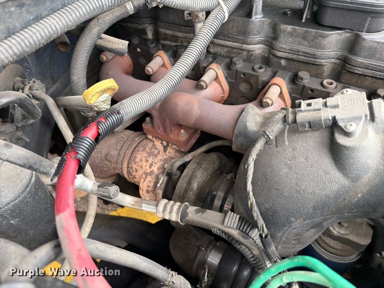 image for item DX5942 2004 Dodge Ram 2500 Ext. Cab pickup truck