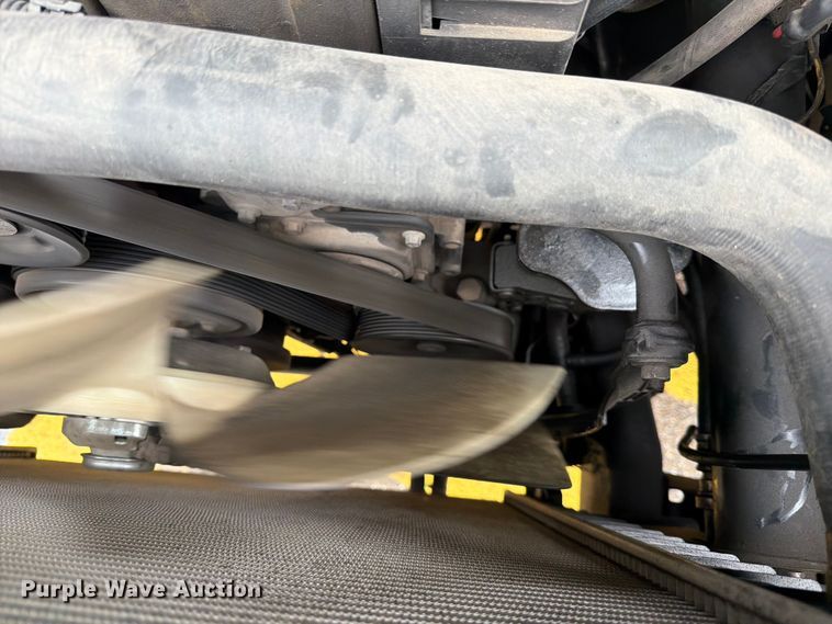 image for item DX5942 2004 Dodge Ram 2500 Ext. Cab pickup truck