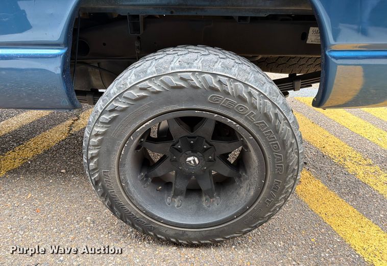 image for item DX5942 2004 Dodge Ram 2500 Ext. Cab pickup truck