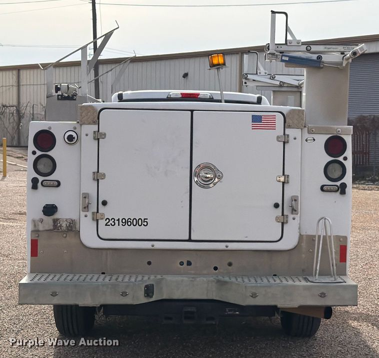 image for item DX5944 2019 Ford F250 Super Duty utility bed pickup truck