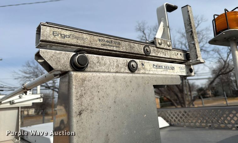 image for item DX5944 2019 Ford F250 Super Duty utility bed pickup truck