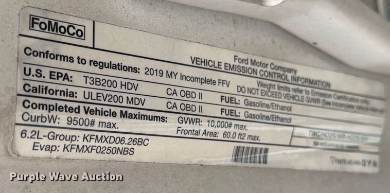 image for item DX5944 2019 Ford F250 Super Duty utility bed pickup truck