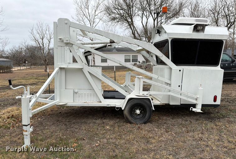 image for item DX5952 Sky Watch mobile surveillance tower