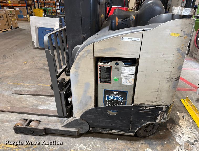 image for item DX5954 2016 Crown RR5725-35 reach truck