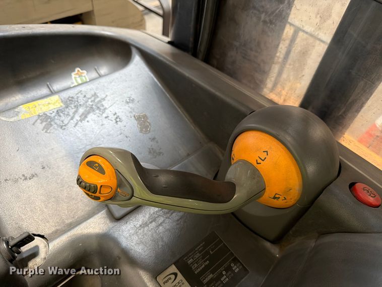 image for item DX5954 2016 Crown RR5725-35 reach truck