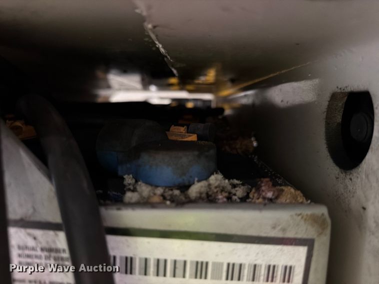 image for item DX5954 2016 Crown RR5725-35 reach truck