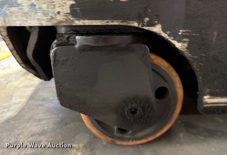 image for item DX5954 2016 Crown RR5725-35 reach truck