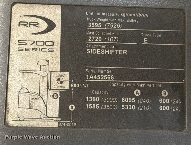 image for item DX5954 2016 Crown RR5725-35 reach truck