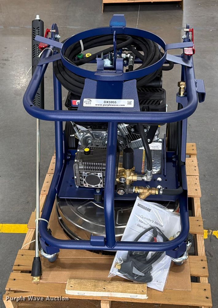 image for item DX5955 Makinex DPW-2500 pressure washer