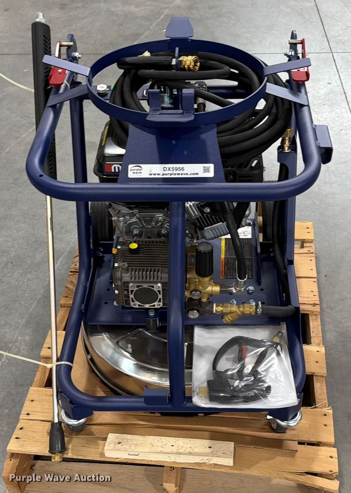 image for item DX5956 Makinex DPW-2500 pressure washer