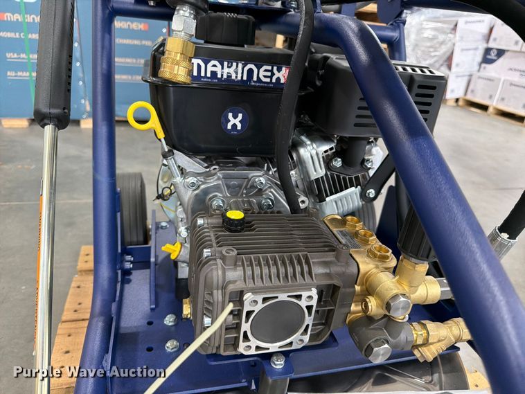 image for item DX5957 Makinex DPW-2500 pressure washer