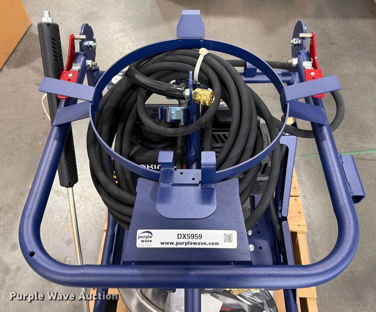 image for item DX5959 Makinex DPW-2500 pressure washer