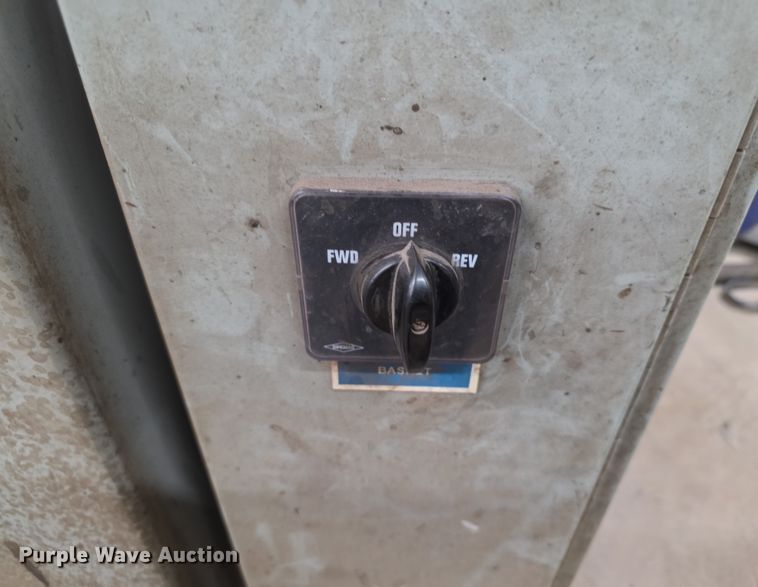 image for item DZ3815 Winona Van Norman Blaster sand blaster