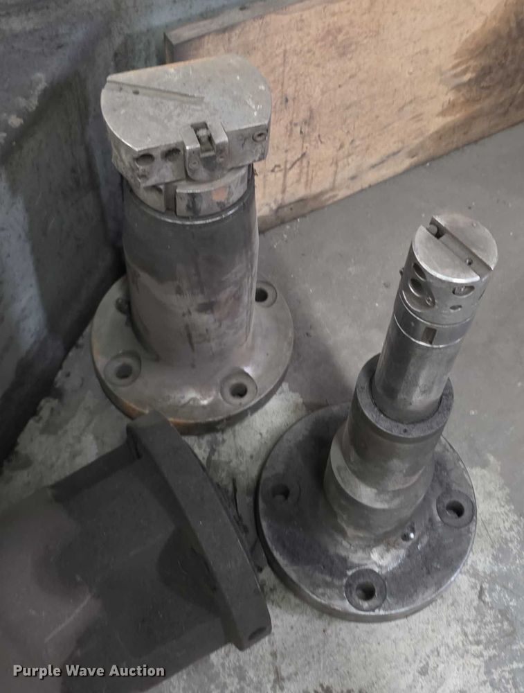 image for item DZ3817 Berco & Cotti  AC750A vertical sleeve bore machine