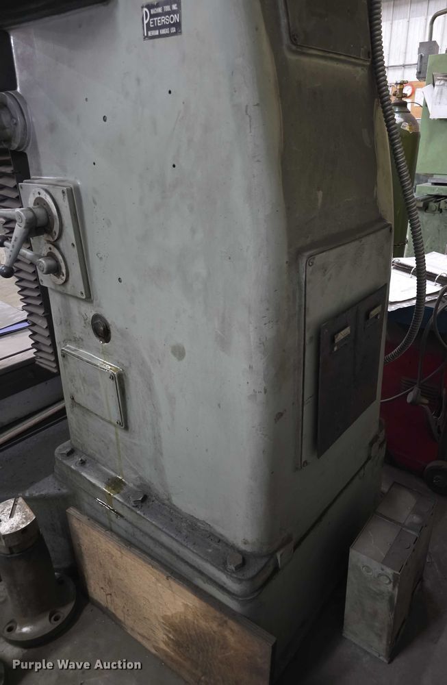 image for item DZ3817 Berco & Cotti  AC750A vertical sleeve bore machine