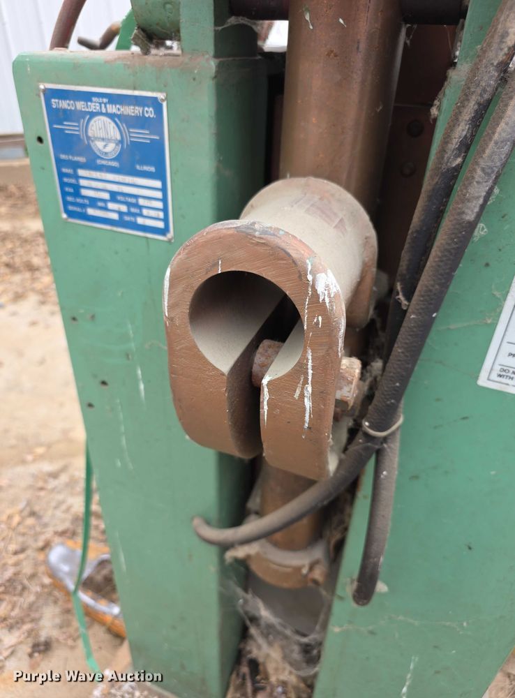 image for item DZ3821 Taylor-Luinfield  NB3675 welder