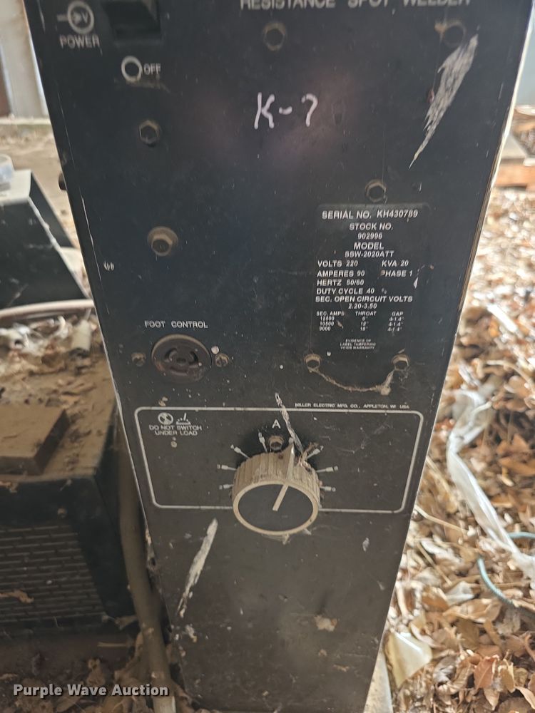 image for item DZ3824 Miller Resistance SSW2020ATT welder
