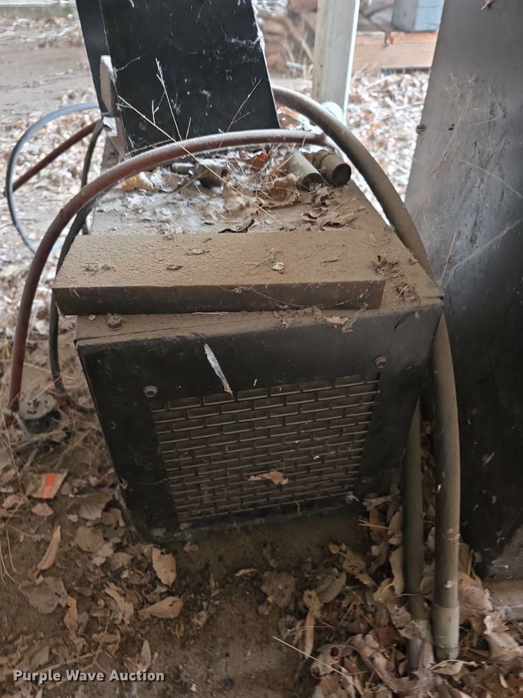 image for item DZ3824 Miller Resistance SSW2020ATT welder