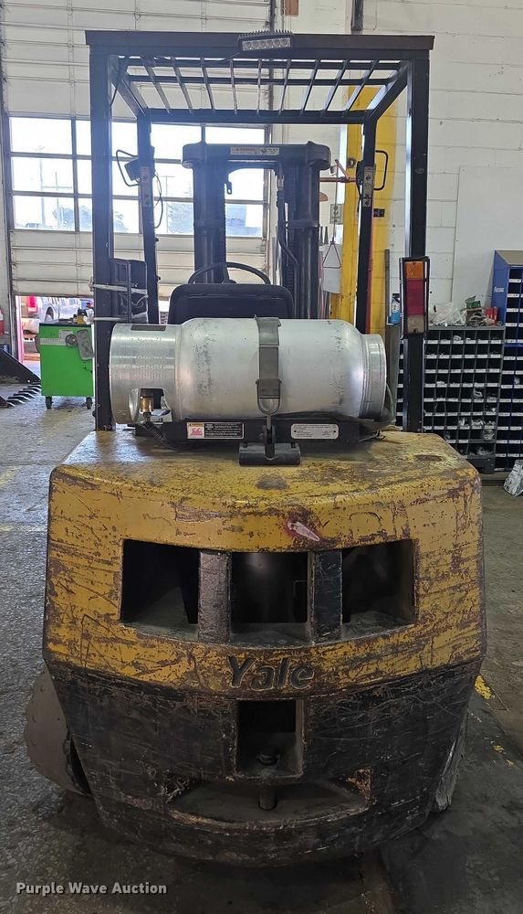 image for item DZ3862 2001 Yale GLP060TGE864 forklift