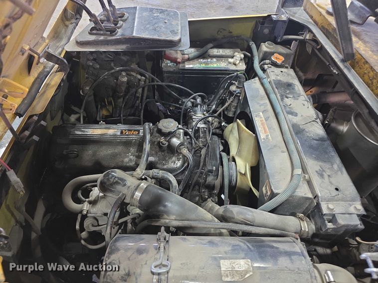 image for item DZ3862 2001 Yale GLP060TGE864 forklift