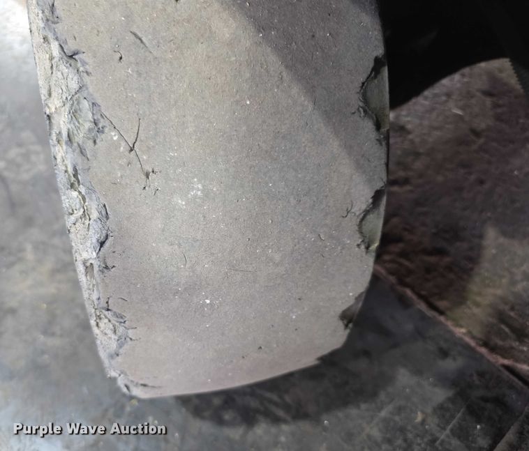 image for item DZ3862 2001 Yale GLP060TGE864 forklift