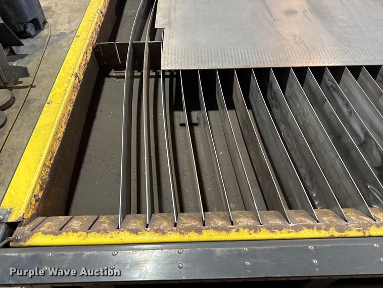 image for item DZ4983 Victor Thermal Dynamics plasma cutting table