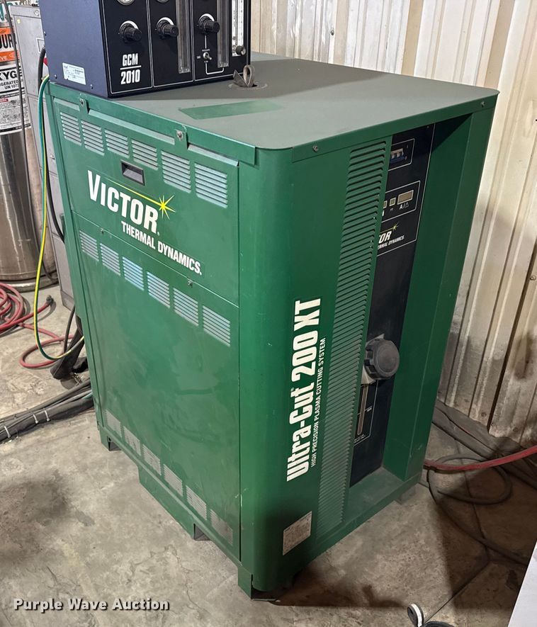 image for item DZ4983 Victor Thermal Dynamics plasma cutting table