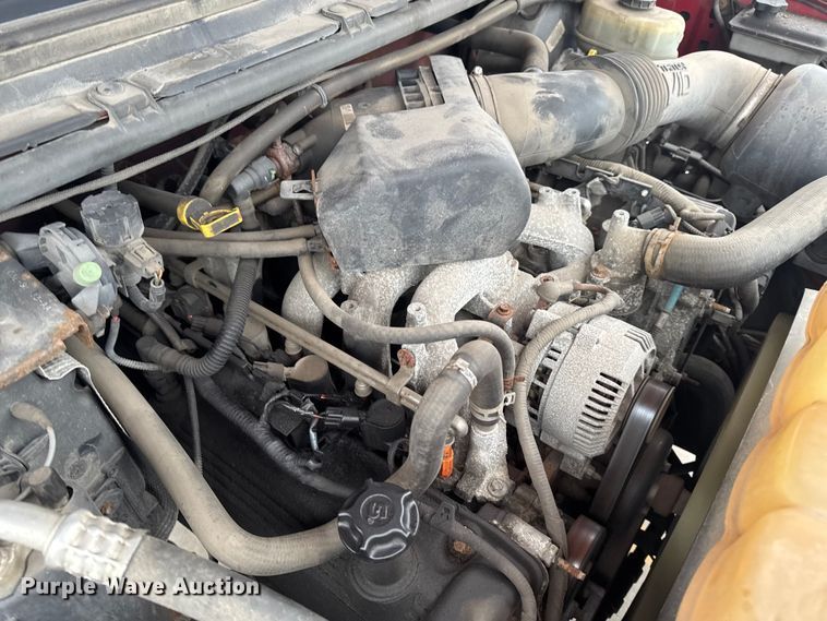 image for item EA2323 2004 Ford F350 Super Duty pickup truck