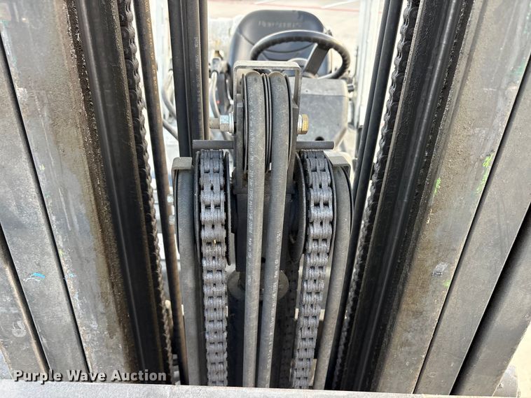 image for item EA7923 2016 UniCarriers PF50 forklift