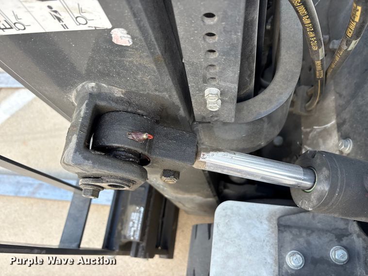 image for item EA7923 2016 UniCarriers PF50 forklift