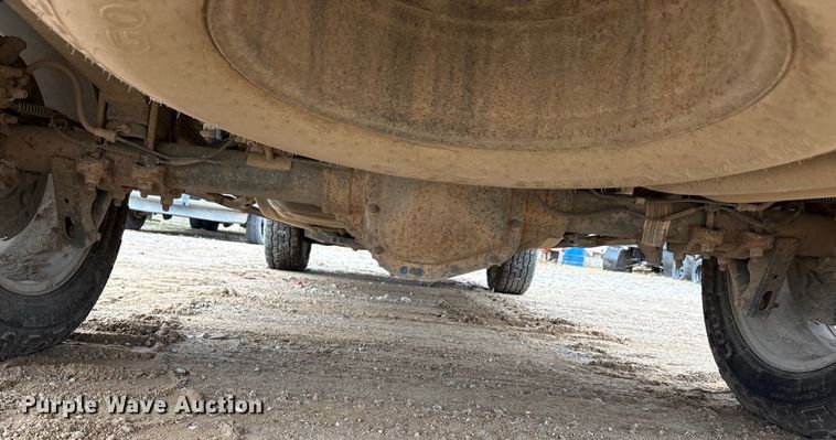 image for item EA7927 2013 Ford F150 Crew Cab pickup truck