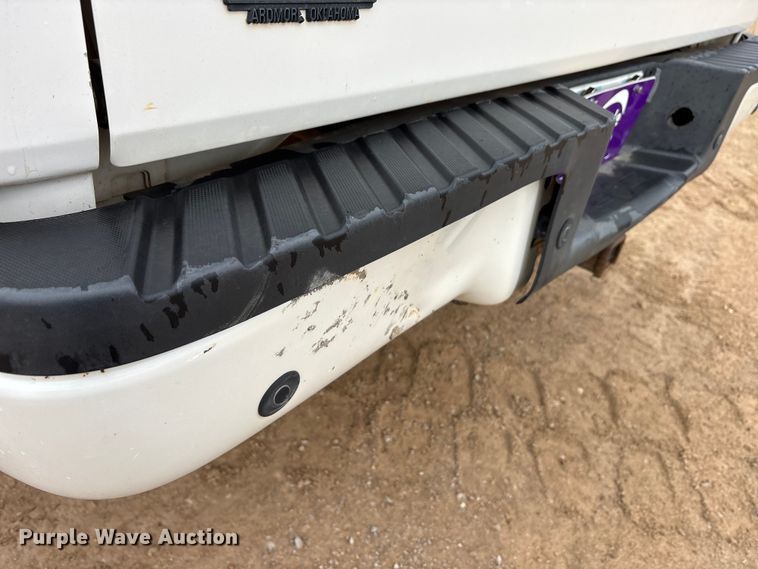 image for item EA7927 2013 Ford F150 Crew Cab pickup truck