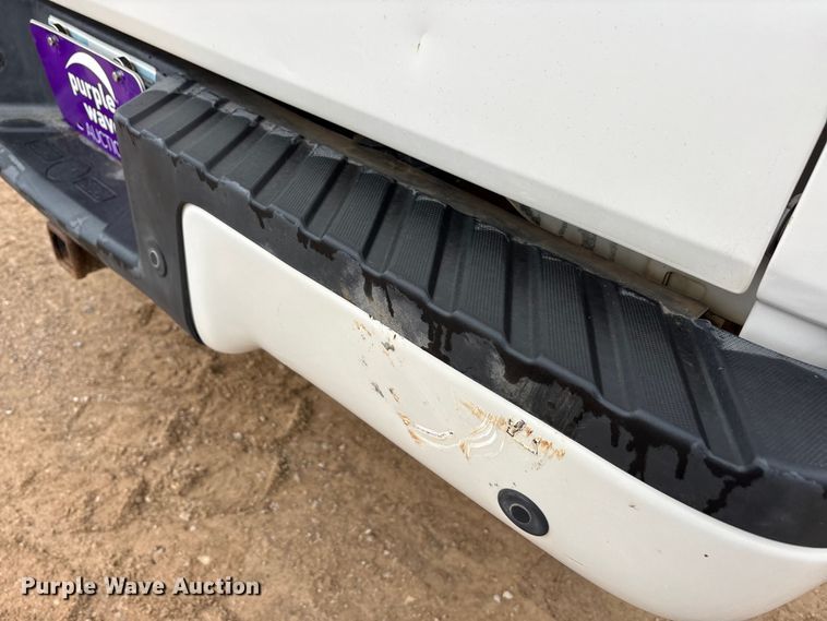 image for item EA7927 2013 Ford F150 Crew Cab pickup truck