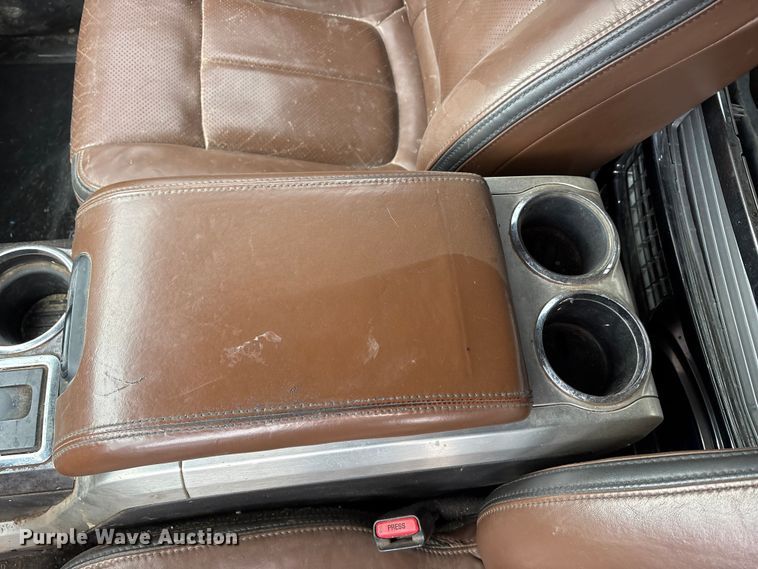 image for item EA7927 2013 Ford F150 Crew Cab pickup truck