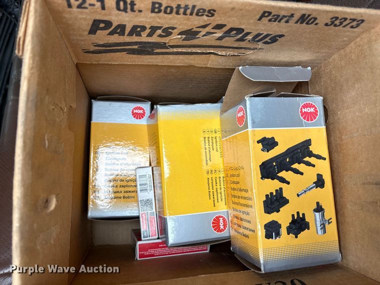 image for item EA7927 2013 Ford F150 Crew Cab pickup truck