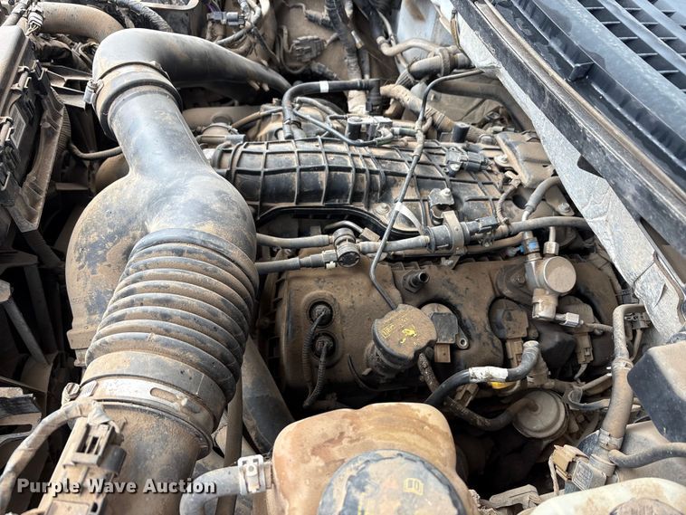 image for item EA7927 2013 Ford F150 Crew Cab pickup truck