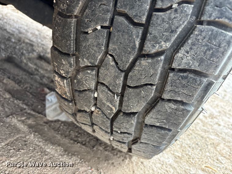 image for item EA7927 2013 Ford F150 Crew Cab pickup truck