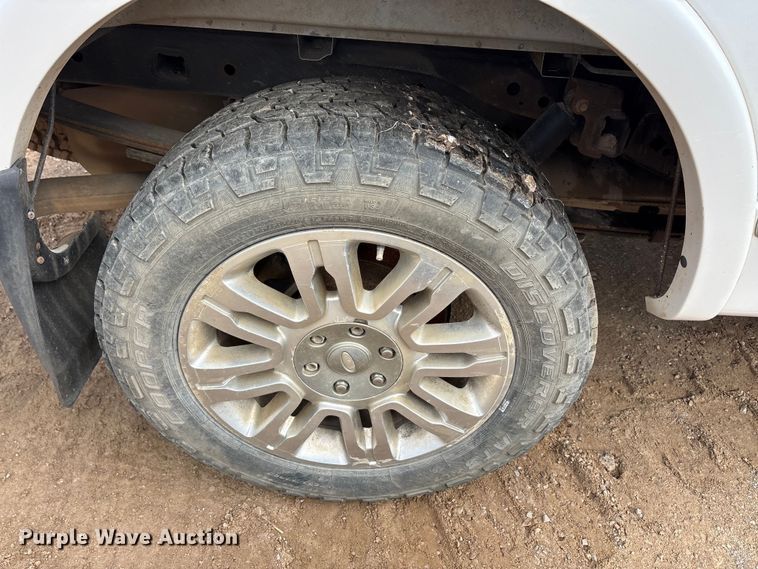 image for item EA7927 2013 Ford F150 Crew Cab pickup truck