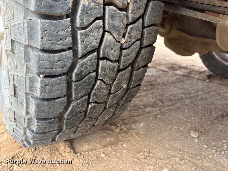 image for item EA7927 2013 Ford F150 Crew Cab pickup truck